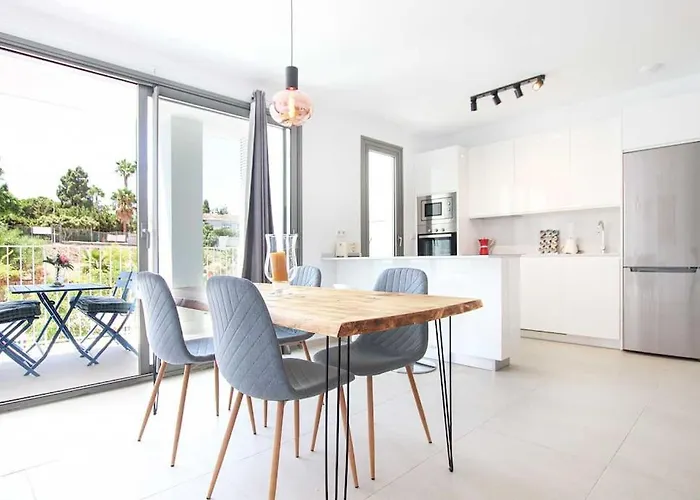 Moderno Apartamento - San Pedro